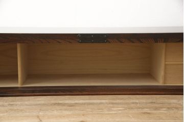 中古　岩谷堂箪笥　落ち着いた和の雰囲気漂うテレビ台(ローボード、テレビボード、AVボード、キャビネット、収納棚、戸棚)(R-060832)