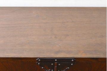 中古　岩谷堂箪笥　天板・脚(台輪)付きリメイク　和モダンな空間にも取り入れやすいテレビ台(サイドボード、リビングボード、テレビボード)(R-060833)