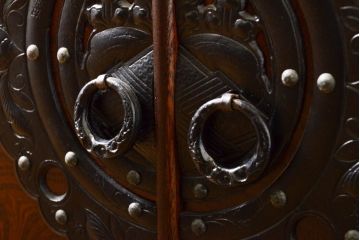 中古　岩谷堂箪笥　天板・脚(台輪)付きリメイク　和モダンな空間にも取り入れやすいテレビ台(サイドボード、リビングボード、テレビボード)(R-060833)