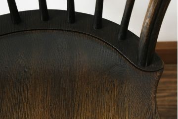 中古　飛騨産業　PROVINCIAL(プロヴィンシャル・プロビンシャル)　キツツキ　オーク材　背板のデザインがおしゃれなボウバックチェア(ウィンザーチェア、板座チェア、ダイニングチェア、椅子、イス、ウインザーチェア)(定価約15万円)(R-060839)
