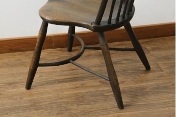 中古　飛騨産業　PROVINCIAL(プロヴィンシャル・プロビンシャル)　キツツキ　オーク材　背板のデザインがおしゃれなボウバックチェア(ウィンザーチェア、板座チェア、ダイニングチェア、椅子、イス、ウインザーチェア)(定価約15万円)(R-060839)