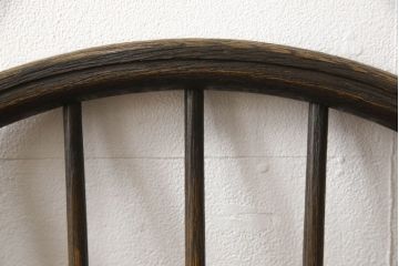 中古　飛騨産業　PROVINCIAL(プロヴィンシャル・プロビンシャル)　キツツキ　オーク材　背板のデザインがおしゃれなボウバックチェア2脚セット(ウィンザーチェア、板座チェア、ダイニングチェア、椅子、イス、ウインザーチェア)(2脚で定価約30万円)(R-060840)