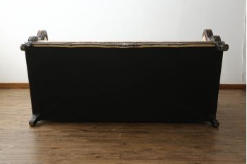 中古　ヨーロッパ輸入家具　大型　クラシカルで品のある佇まいが魅力の2.5人掛けソファ(2人掛けソファ、3人掛けソファ)(R-060844)