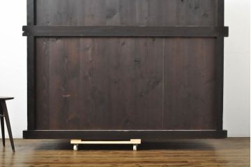 和製アンティーク　檜(ヒノキ)材　経年により深みを増した木色が趣のある収納箪笥サイドボード・下段(サイドキャビネット、サイドチェスト、引き出し)(R-060847)