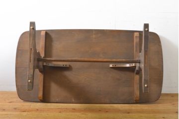 イギリスビンテージ　ERCOL(アーコール)　エルム材　クラシカルな雰囲気漂うダイニングテーブル(ヴィンテージ、4人掛け、6人掛け、食卓、作業台)(R-060852)
