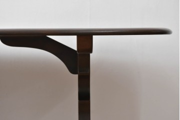 イギリスヴィンテージ　ERCOL(アーコール)　エルム材　クラシカルな雰囲気漂うダイニングテーブル(ヴィンテージ、4人掛け、6人掛け、食卓、作業台)(R-060852)