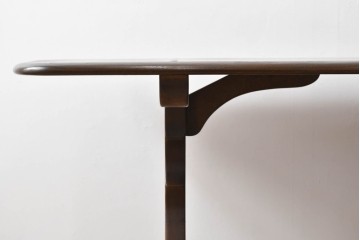 イギリスヴィンテージ　ERCOL(アーコール)　エルム材　クラシカルな雰囲気漂うダイニングテーブル(ヴィンテージ、4人掛け、6人掛け、食卓、作業台)(R-060853)