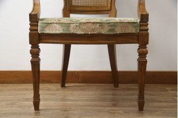中古　DREXEL HERITAGE(ドレクセルヘリテイジ)　Cameo Classics(キャメオクラシックス)　格調高い雰囲気が魅力のマホガニー製アームチェア(イス、椅子、ダイニングチェア)(定価約35万円)(R-060870)
