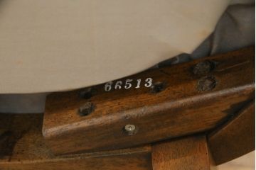 中古　DREXEL HERITAGE(ドレクセルヘリテイジ)　Cameo Classics(キャメオクラシックス)　格調高い雰囲気が魅力のマホガニー製アームチェア(イス、椅子、ダイニングチェア)(定価約35万円)(R-060870)