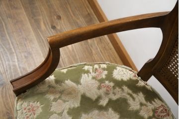 中古　DREXEL HERITAGE(ドレクセルヘリテイジ)　Cameo Classics(キャメオクラシックス)　格調高い雰囲気が魅力のマホガニー製アームチェア(イス、椅子、ダイニングチェア)(定価約35万円)(R-060871)
