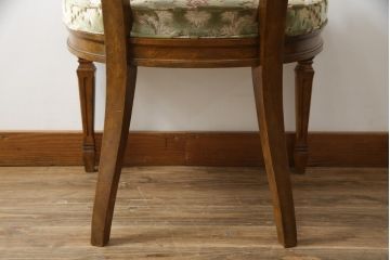 中古　DREXEL HERITAGE(ドレクセルヘリテイジ)　Cameo Classics(キャメオクラシックス)　格調高い雰囲気が魅力のマホガニー製アームチェア(イス、椅子、ダイニングチェア)(定価約35万円)(R-060871)