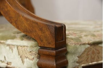 中古　DREXEL HERITAGE(ドレクセルヘリテイジ)　Cameo Classics(キャメオクラシックス)　格調高い雰囲気が魅力のマホガニー製アームチェア(イス、椅子、ダイニングチェア)(定価約35万円)(R-060872)