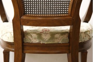 中古　DREXEL HERITAGE(ドレクセルヘリテイジ)　Cameo Classics(キャメオクラシックス)　格調高い雰囲気が魅力のマホガニー製アームチェア(イス、椅子、ダイニングチェア)(定価約35万円)(R-060872)