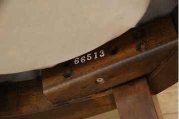 中古　DREXEL HERITAGE(ドレクセルヘリテイジ)　Cameo Classics(キャメオクラシックス)　格調高い雰囲気が魅力のマホガニー製アームチェア(イス、椅子、ダイニングチェア)(定価約35万円)(R-060872)