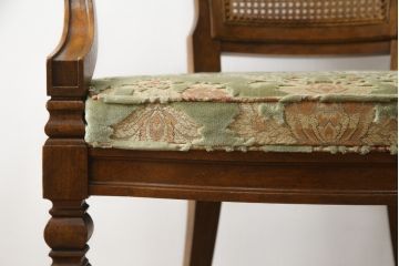 中古　DREXEL HERITAGE(ドレクセルヘリテイジ)　Cameo Classics(キャメオクラシックス)　格調高い雰囲気が魅力のマホガニー製アームチェア(イス、椅子、ダイニングチェア)(定価約35万円)(R-060873)