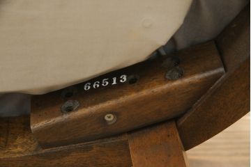 中古　DREXEL HERITAGE(ドレクセルヘリテイジ)　Cameo Classics(キャメオクラシックス)　格調高い雰囲気が魅力のマホガニー製アームチェア(イス、椅子、ダイニングチェア)(定価約35万円)(R-060873)