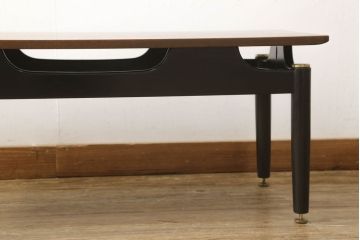 イギリスビンテージ　G-plan(ジープラン)　BBシリーズ(Black&Brass)　スタイリッシュなセンターテーブル(ヴィンテージ、ローテーブル、リビングテーブル)(R-060876)