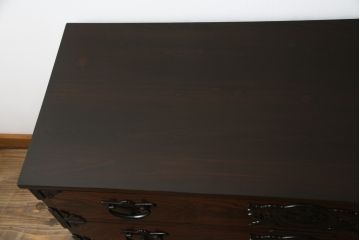 中古　美品　岩谷堂箪笥　天板リメイク　存在感のある金具が和の趣あふれる衣装箪笥(和タンス、引き出し、リビングボード)(R-060884)
