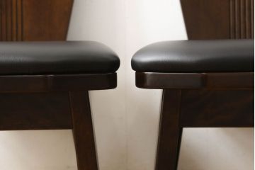 中古　美品　星野民芸(星野民藝)　個性的なデザインが存在感を放つダイニングチェア2脚セット(椅子、イス)(R-060888)