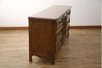 中古　美品　DREXEL HERITAGE(ドレクセルヘリテイジ)　気品あふれる佇まいが魅力のサイドボード(チェスト、引き出し)(R-060900)