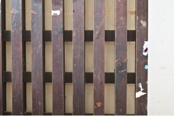 アンティーク建具　和モダンな空間づくりにおすすめの荒格子戸1枚(引き戸、格子戸)(R-060931)