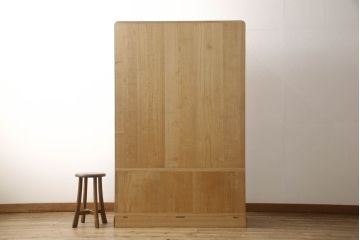 中古　伝統工芸士　田澤謙介作　かくし付き　上品なデザインの金具が和の趣あふれる加茂総桐箪笥(大丸、総桐たんす、着物箪笥、衣装箪笥、和タンス、整理箪笥、収納箪笥、引き出し)(定価約180万円)(R-060933)