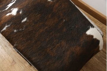 中古　美品　Cassina(カッシーナ)　Le Corbusier(ル・コルビュジエ)　LC4　シェーズロング(寝椅子、カウチ)(定価約92万円)(R-060936)