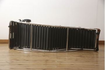 中古　美品　Cassina(カッシーナ)　Le Corbusier(ル・コルビュジエ)　LC4　シェーズロング(寝椅子、カウチ)(定価約92万円)(R-060936)