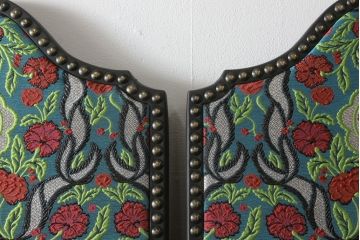 中古　超美品　グッチ(GUCCI)　フローラル&ビー(ハチ)　エキゾチックな雰囲気を醸し出す4パネルスクリーン(フローラルジャカード、ビージャガード、パーテーション、間仕切り、衝立て、折り畳み、つい立て)(定価約308万円)(R-060938)
