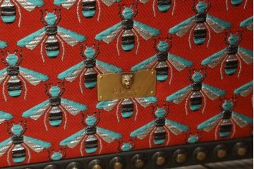 中古　超美品　グッチ(GUCCI)　フローラル&ビー(ハチ)　エキゾチックな雰囲気を醸し出す4パネルスクリーン(フローラルジャカード、ビージャガード、パーテーション、間仕切り、衝立て、折り畳み、つい立て)(定価約308万円)(R-060939)