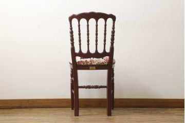 中古　超美品　グッチ(GUCCI)　ビー(ハチ)　エンブロイダリー　個性的なデザインが空間のアクセントになるウッドチェア(椅子、イス、ハーバリウムプリント)(定価約32万円)(R-060940)