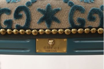 中古　超美品　グッチ(GUCCI)　GGジャカード　ビー(ハチ)&スター　ブルーカラーが空間のアクセントになるウッドチェア(椅子、イス)(定価約27万5千円)(R-060942)