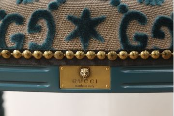 中古　超美品　グッチ(GUCCI)　GGジャカード　ビー(ハチ)&スター　ブルーカラーが空間のアクセントになるウッドチェア(椅子、イス)(定価約27万5千円)(R-060943)