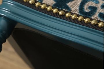 中古　超美品　グッチ(GUCCI)　GGジャカード　ビー(ハチ)&スター　ブルーカラーが空間のアクセントになるウッドチェア(椅子、イス)(定価約27万5千円)(R-060943)