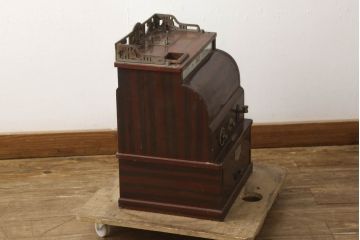 ジャンク品　昭和初期　ミクニ製作所(mikuni)　ノスタルジックな雰囲気漂う木製レジスター(キャッシャー、ディスプレイ)(R-060945)