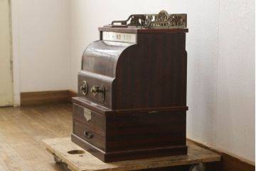ジャンク品　昭和初期　ミクニ製作所(mikuni)　ノスタルジックな雰囲気漂う木製レジスター(キャッシャー、ディスプレイ)(R-060945)