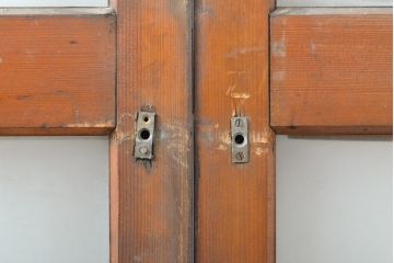 アンティーク建具　昭和中期　シンプルなデザインで合わせやすいガラス戸2枚セット(引き戸、建具)(R-060947)