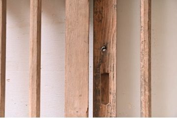 アンティーク建具　和の雰囲気漂うガラス入り格子戸2枚セット(玄関戸、引き戸、ガラス戸)(R-060948)
