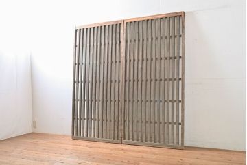 アンティーク建具　和の風情漂う荒格子戸2枚セット(格子戸、引き戸)(R-060950)
