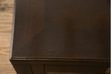 中古　カリモク　domani(ドマーニ)　Morganton(モーガントン)　ゴールドの引手が高級感を演出するセンターテーブル(リビングテーブル、ローテーブル)(定価約22万円)(R-060954)
