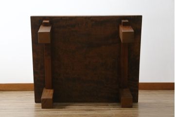 中古　栃の木一枚板　使い込まれた木味が趣ある座卓(ローテーブル、センターテーブル、リビングテーブル)(R-060956)
