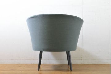 中古　美品　国内未入荷(海外限定アイテム品)　デンマーク　HAY(ヘイ)　Dorso(ドルソ)　GamFratesi(ガムフラテージ)　イージーチェア　モダンでスタイリッシュなラウンジチェア(1人掛けソファ、1P、回転椅子、アームチェア、イス、北欧)(定価約30万円)(R-060961)