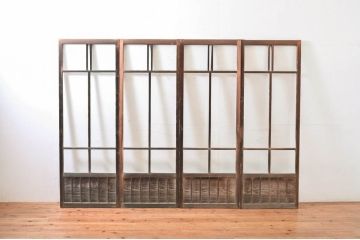 アンティーク建具　素通しガラス　昭和レトロな雰囲気漂うガラス戸4枚セット(引き戸、格子戸)(R-060963)