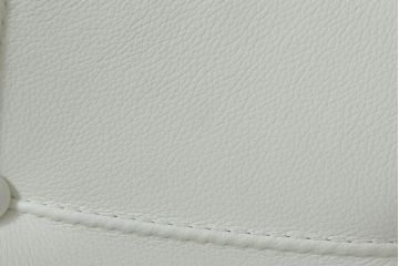 中古　展示品　超美品　Cassinaixc.(カッシーナイクスシー)　Philippe Starck(フィリップ・スタルク)　246　PASSION(パシオン)　本革　丸みのあるボディと華奢な脚のバランスが美しいアームチェア(ダイニングチェア、椅子、イス、レザー)(定価約21万円)(R-060989)