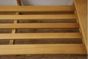 中古　美品　飛騨産業　キツツキ　森のことば　背クッション付き　両肘付ソファ3P　ハイタイプ　木のぬくもりを感じる3人掛けソファ(三人掛け、アームソファ)(R-061019)