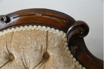 イギリスアンティーク　マホガニー材　上質な空間づくりに取り入れたい最高級品のシェーズロングソファ(カウチソファ、長椅子、2P、3P、2人掛け、3人掛け、二人掛け、三人掛け)(R-061020)