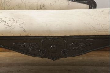 中古　美品　イタリア高級ブランド　モーダ(MODA)　優雅なデザインが目を惹くロココ調カウチソファ(2人掛けソファ、シェーズロング、2P、長椅子、二人掛け)(定価約100万円)(R-061021)