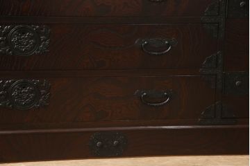 中古　美品　筑後民芸　表面欅(ケヤキ)材　重厚な佇まいが魅力的なテレビ台(ローボード、ローチェスト)(R-061022)