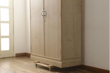 中古　伝統工芸士　熊倉由蔵作　衣装盆14杯　たっぷりの収納力と上品な佇まいが魅力的な加茂総桐箪笥(大丸、四方丸、総桐たんす、着物箪笥、引き出し、衣装タンス)(定価約120万円)(R-061029)