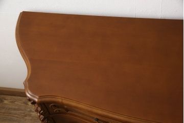 中古　美品　イタリア　象嵌入り　細部まで施された彫刻のデザインが高級感あふれるサイドボード(サイドキャビネット、収納棚、戸棚)(定価推定約60万円)(R-061033)